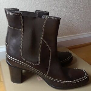 ❣️ BROWN SLIP ON BOOTIES